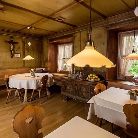 An Der Linde Hotel Algund